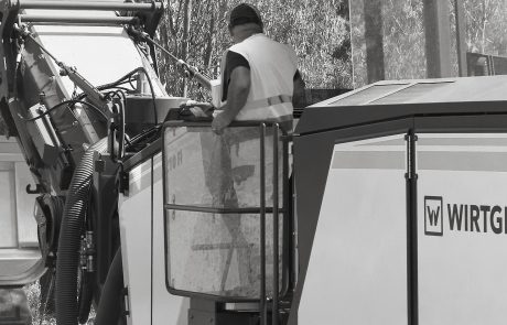 Wirtgen Fräse Detail Straßenbau Postproduktion