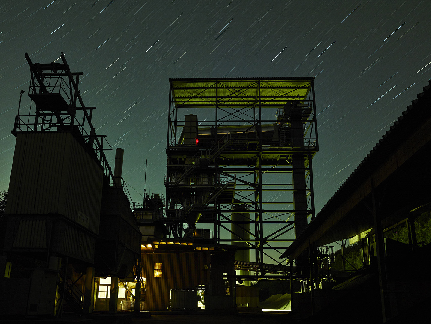 Unternehmensfotografie Nachtaufnahme einer BA4000, Industriefilm