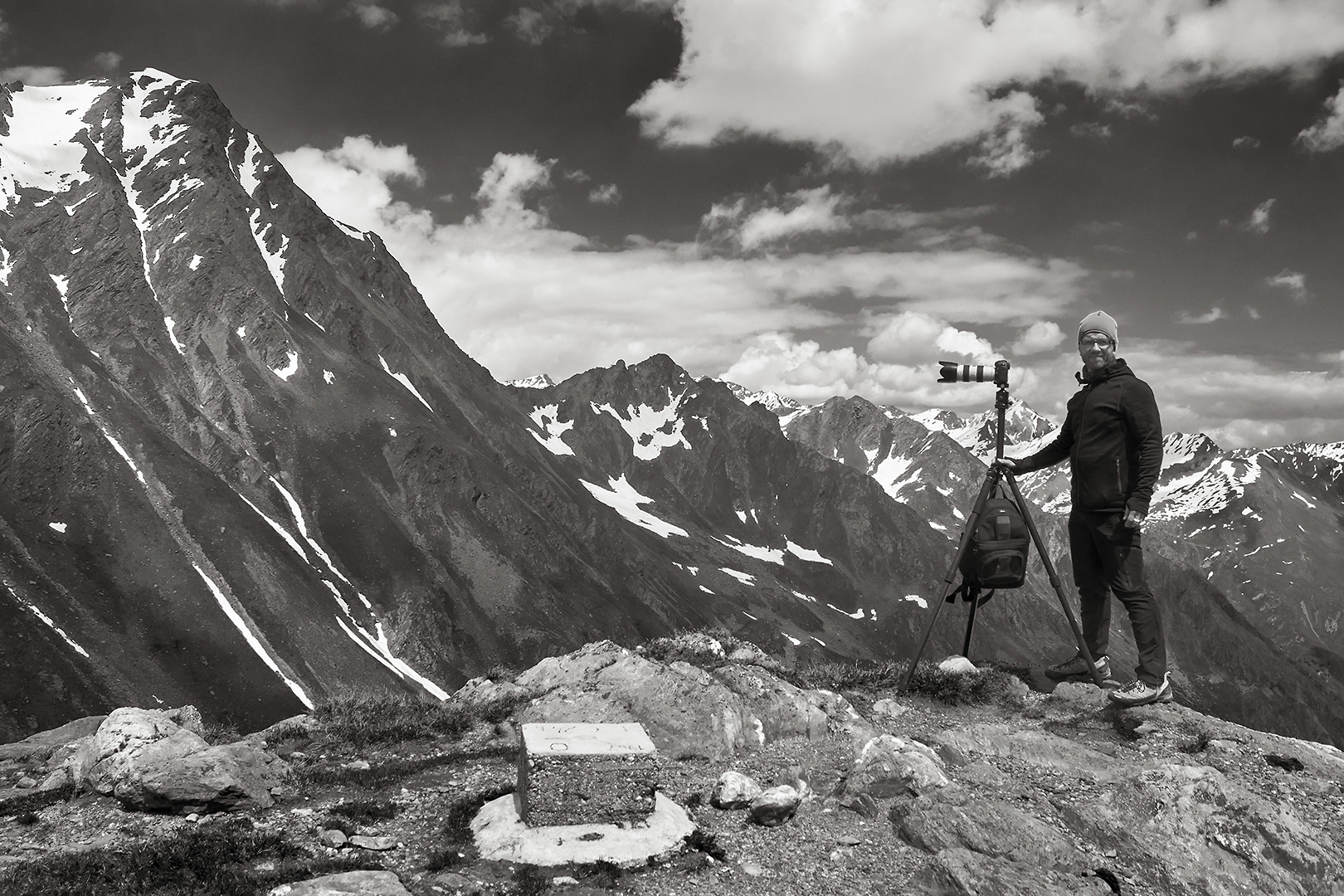 Ben Isselstein auf Bergspitze , Landschaftsaufnahmen für Composing Panther