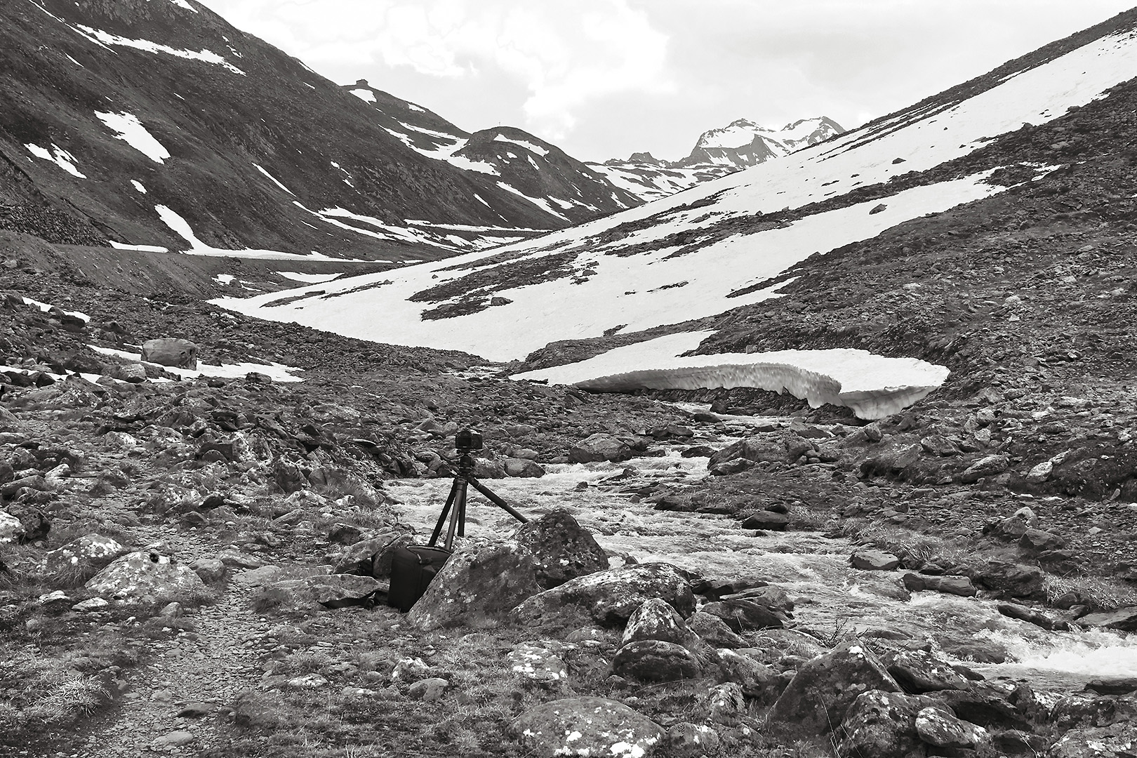 Berge mit Schneeresten, Landschaftsaufnahmen für Composing Panther